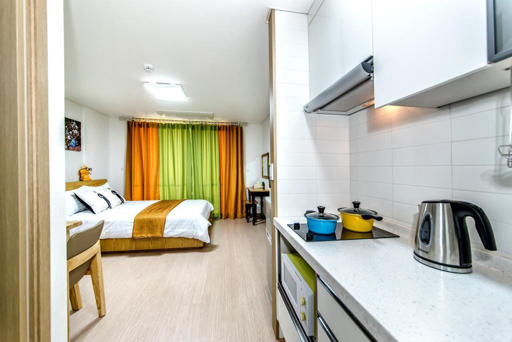 Dorami Pension Seogwipo Bagian luar foto