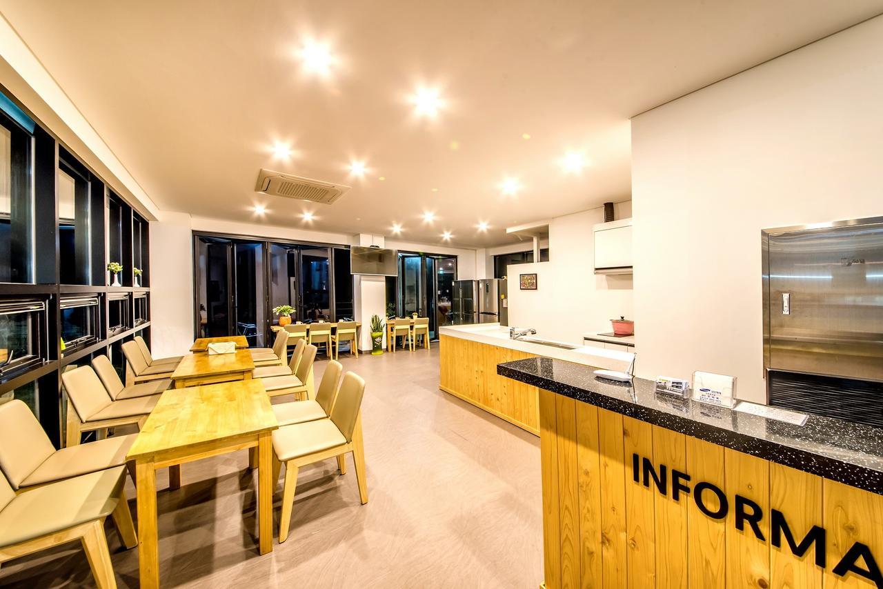 Dorami Pension Seogwipo Bagian luar foto
